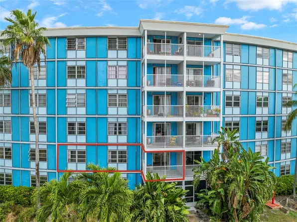 3315 58th Ave S APT 208, Saint Petersburg, FL 33712