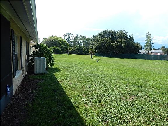 3rd image of 5011 Lindsay Ct