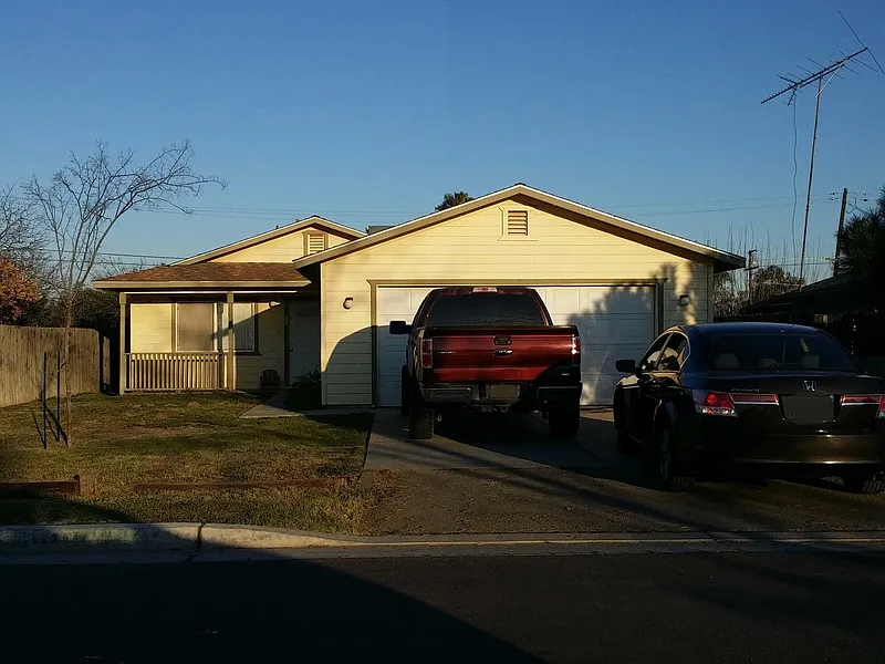 509 Claire Ave photo 1
