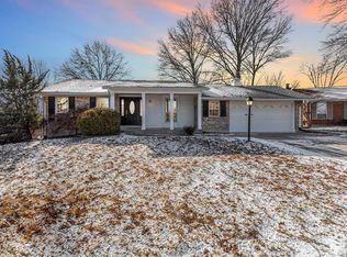 336 Saddle Back Dr, Saint Louis, MO 63129