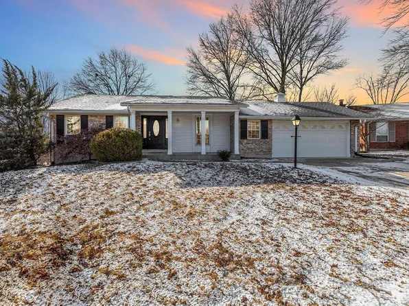 336 Saddle Back Dr, Saint Louis, MO 63129