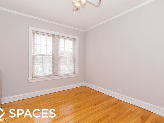 4th image of 2112 W Ainslie St APT 2S