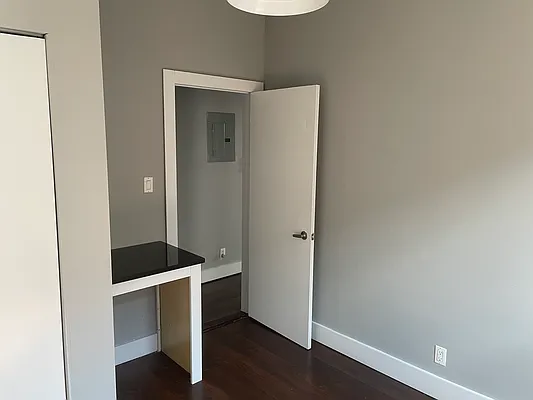 Rented by Trion Real Estate Management | media 7