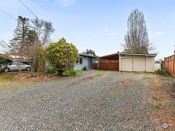 5th image of 5844 Madrona Street