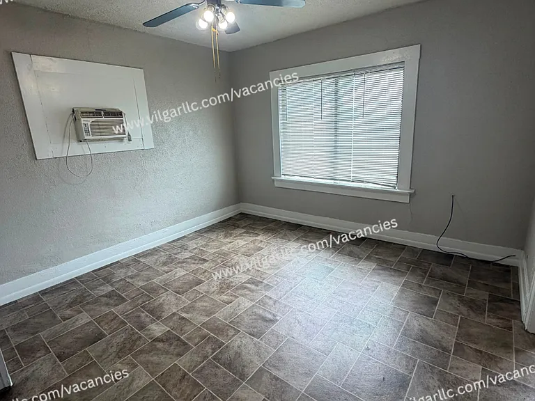 1202 W 151st St — Photo 9