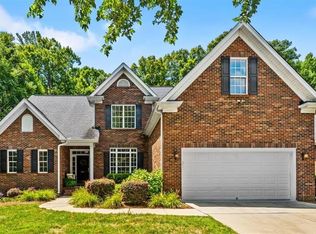4607 Bluff Run Dr, Greensboro, NC 27455