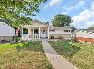 120 Bantam Dr, Oakdale, PA 15071