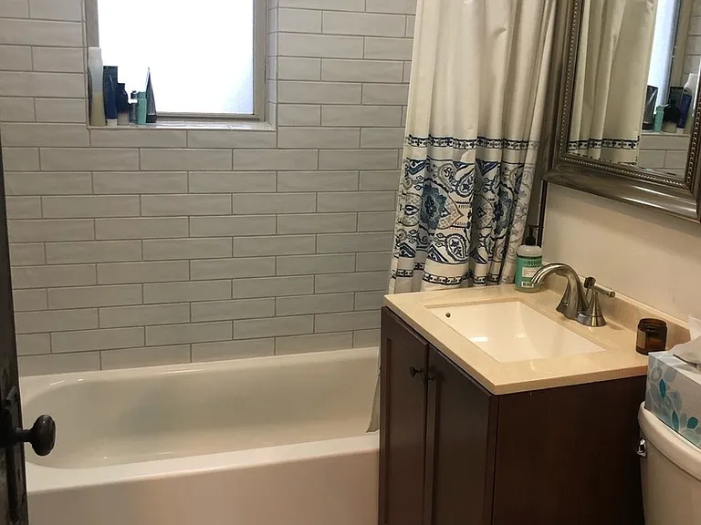 433 Wisconsin Ave #1 — Photo 6