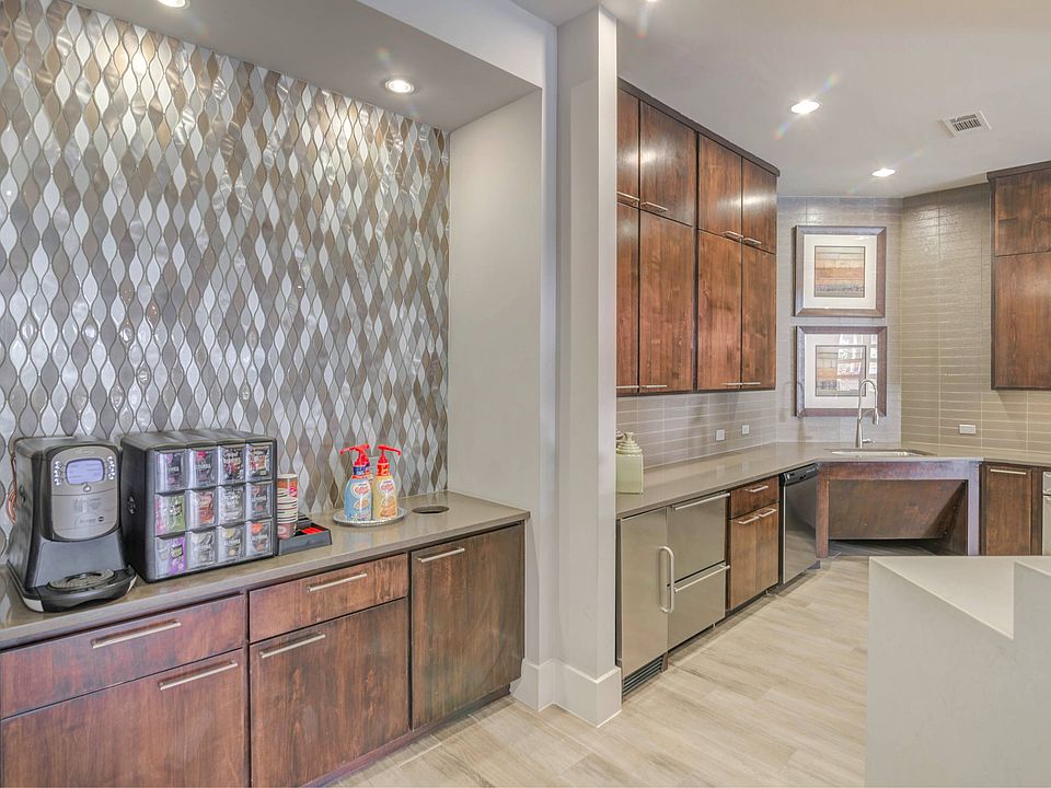 1st image of 10418 Shaenfield Rd #10309