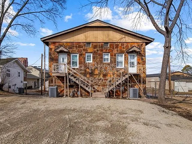 113 SE Delaware Ave — Photo 15