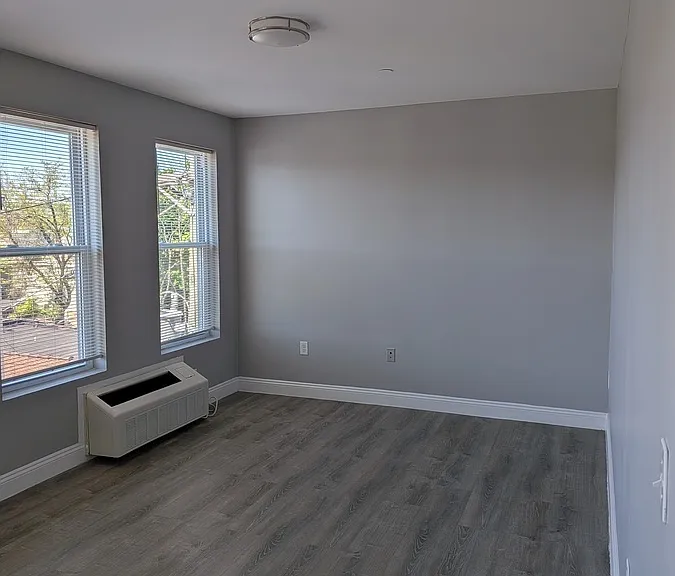 21 Canfield St #3B — Photo 5