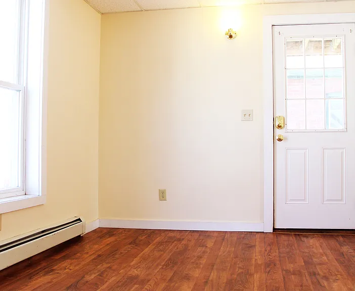 19 Greene St — Photo 11