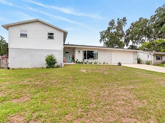 3rd image of 115 W BRENTRIDGE DRIVE