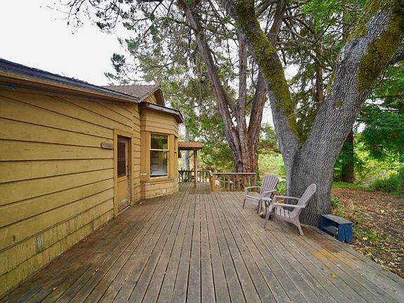 4th image of 403 Sunridge Dr