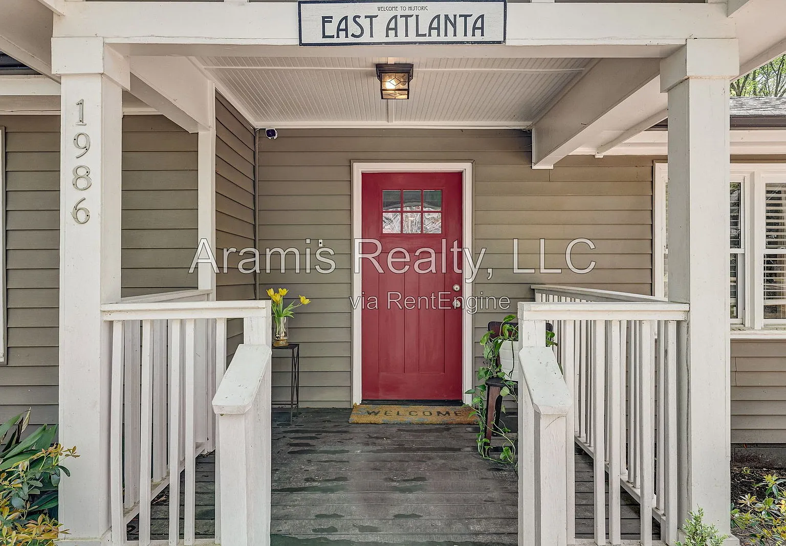 3 bed, 2.0 bath, 1750 sqft, $2,895 — Photo 2