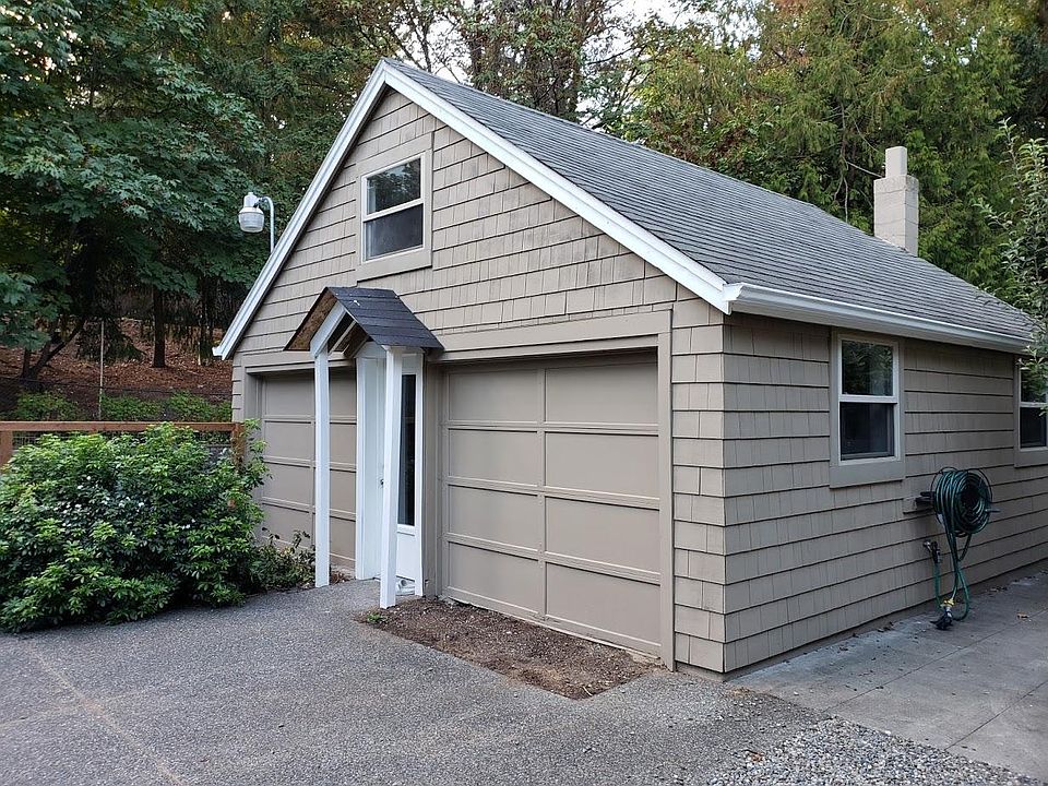 1st image of 10250 NE 24th St #C