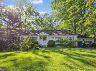 5931 Frazier Ln, Mc Lean, VA 22101