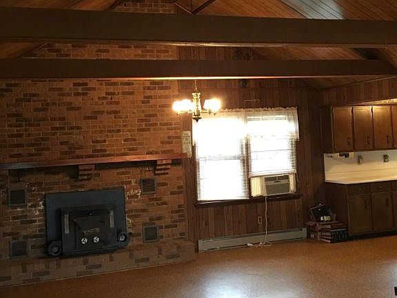 5th image of 670 Alpar Ln