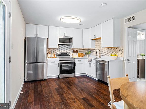4th image of 108 W Orndorff Dr