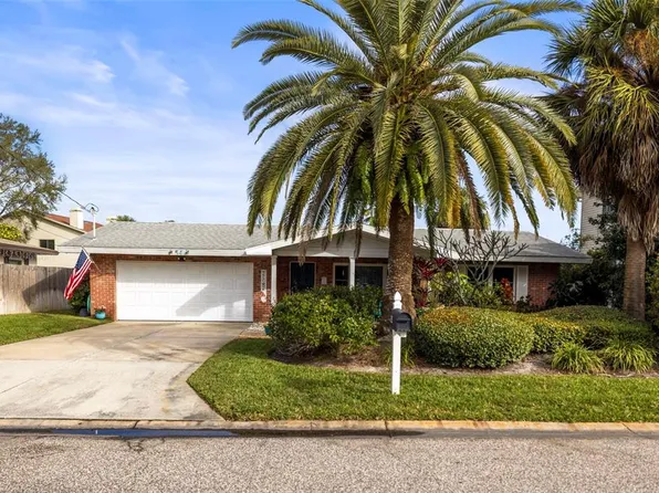 54 Nicholas Dr, Dunedin, FL 34698