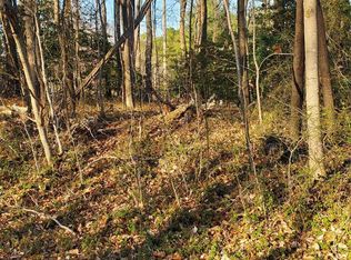 219 Bay Pointe Dr, Montross, VA