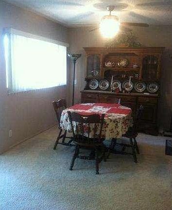 3rd image of 628 Parkwood Ln