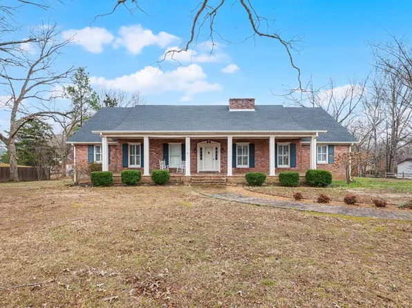 414 Knox St, Huntingdon, TN 38344