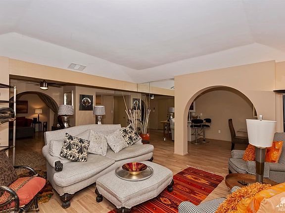 3rd image of 49054 Eisenhower Dr