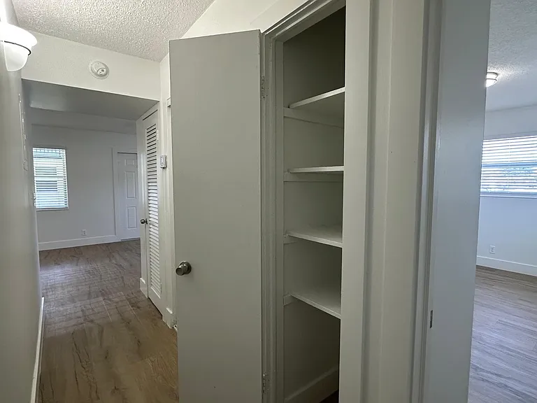2500 Johnson St #1 — Photo 14