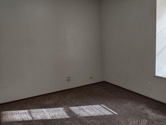 Unit Photo