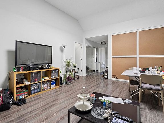 4th image of 444 W 49th Ave #311