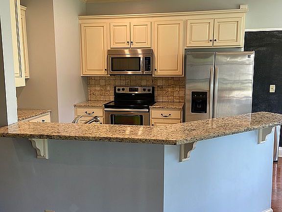 5th image of 12615 Rock Pointe Way