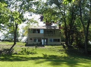2260 Huff Pl, Highland, MI 48356