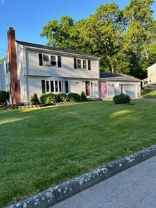 108 Dewey Ave, Attleboro, MA, 02703