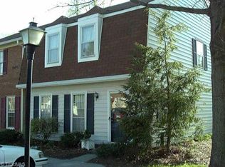 3995D Valley Ct, Winston Salem, NC 27106