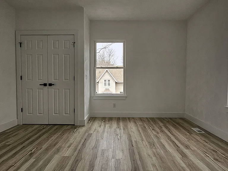 1035 Crosby St #1037 — Photo 39