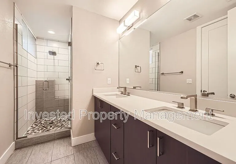 1323 Elati St #4 — Photo 16