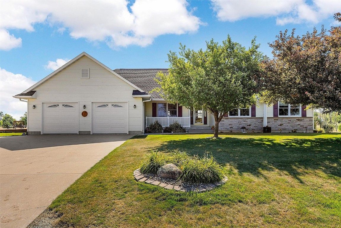 1779 78th St, Blairstown, IA 52209 Zillow