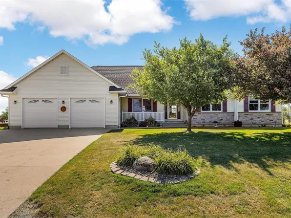 1779 78th St, Blairstown, IA 52209