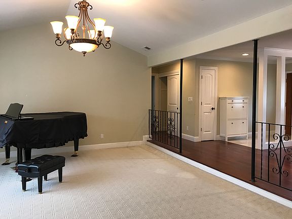 2nd image of 1031 Prune Ct