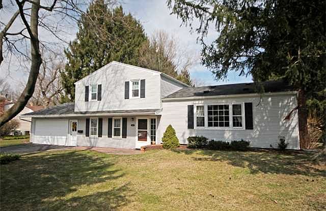 1st image of 149 Sawmill Dr #N
