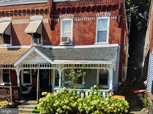 1148 Walnut St, Chester, PA 19013