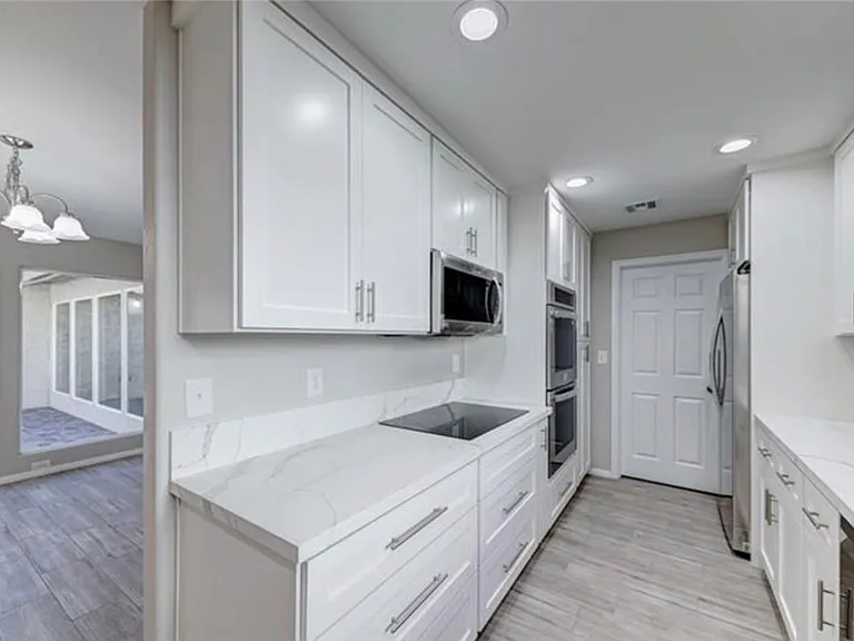 3696 Barcelona St — Photo 19