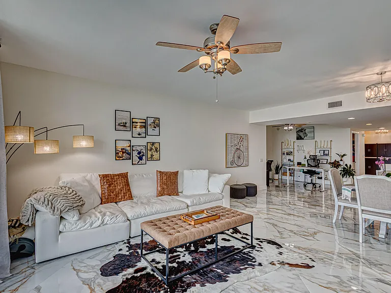 2640 Lake Shore Dr #2014 — Photo 25