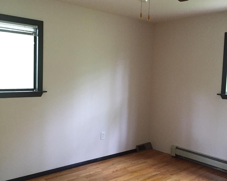 1st image of 16086 Deer Park Dr
