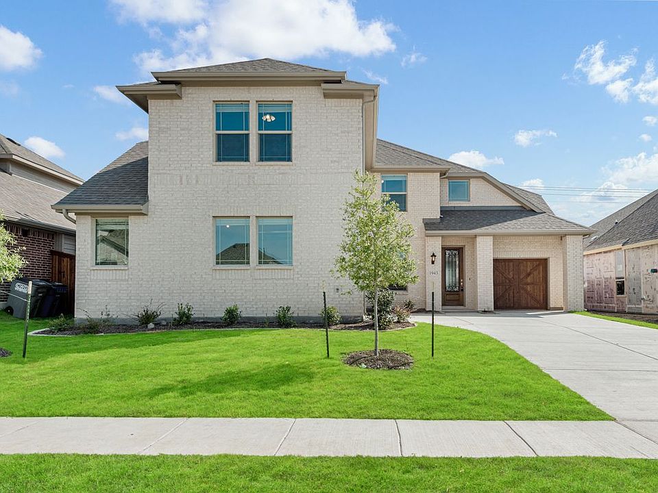 1st image of 1943 Frediano Ln