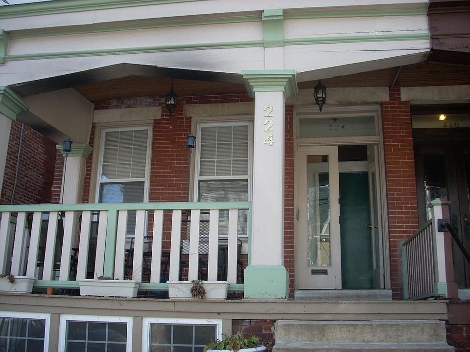 1st image of 224 W 14th St APT 4