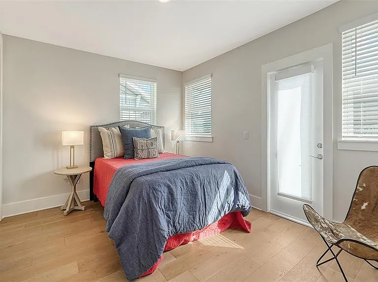 512 Laurel Park Dr — Photo 28