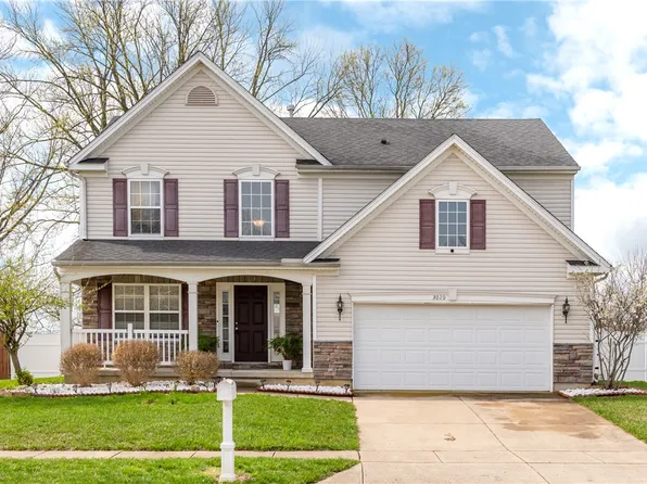 3020 Mugavin Ct, Dayton, OH 45424