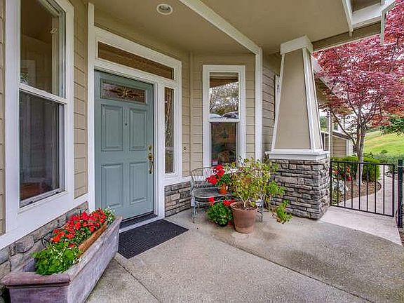 2nd image of 9021 Village View Dr
